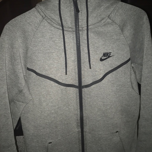 Nike Tec Hoodie - Picture 2 of 2